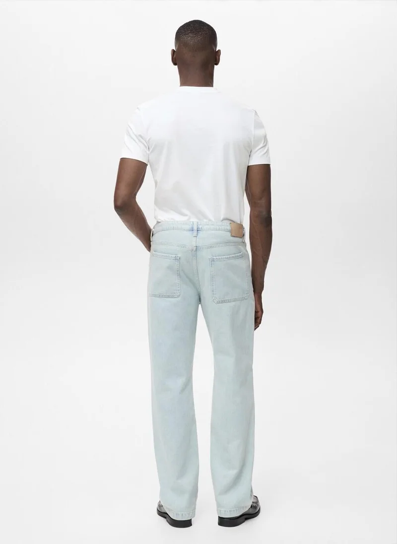 مانجو مان تيشيرت بياقة مستديرة وأكمام قصيرة